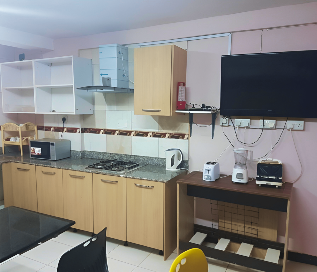 fully equipped kitchen